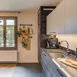White Pearl A05, Alpes Agency, Chamonix, Sleeps 4 To 6 Lägenhet